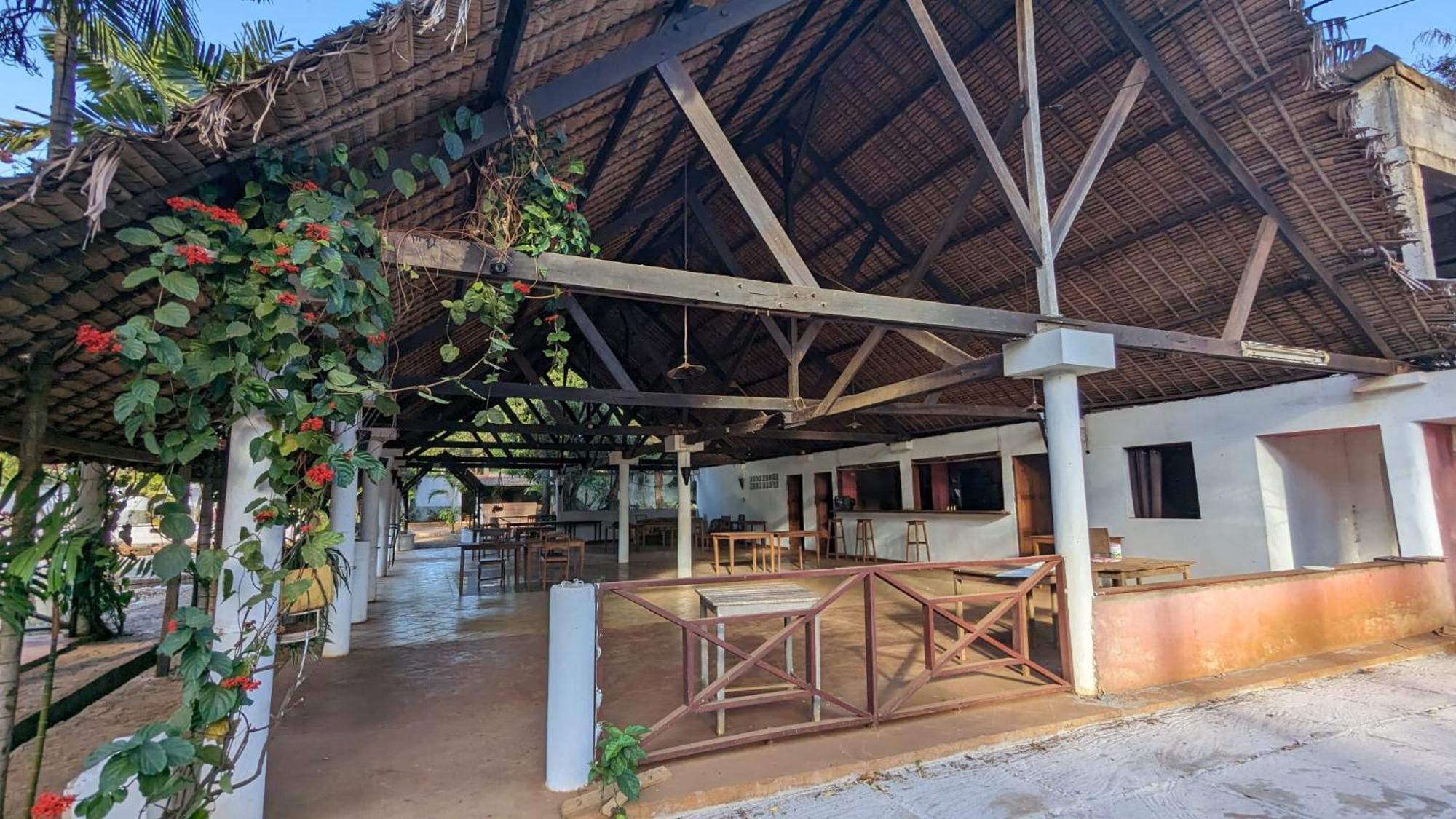 Ar Sun Hotel Antsiranana エクステリア 写真