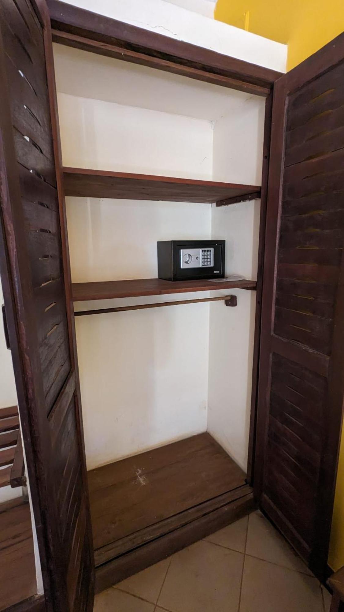 Ar Sun Hotel Antsiranana エクステリア 写真
