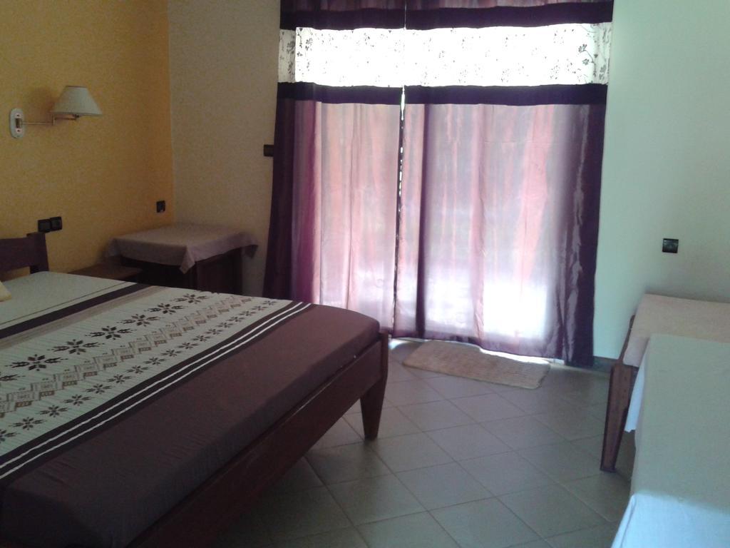 Ar Sun Hotel Antsiranana エクステリア 写真